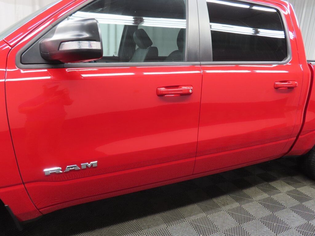 2022 Ram 1500 4x4 Crew Cab Big Horn Fond du Lac WI