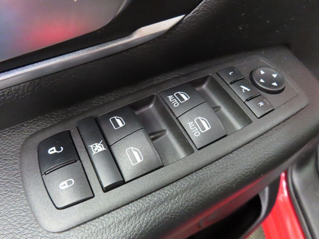 2022 Ram 1500 4x4 Crew Cab Big Horn Fond du Lac WI