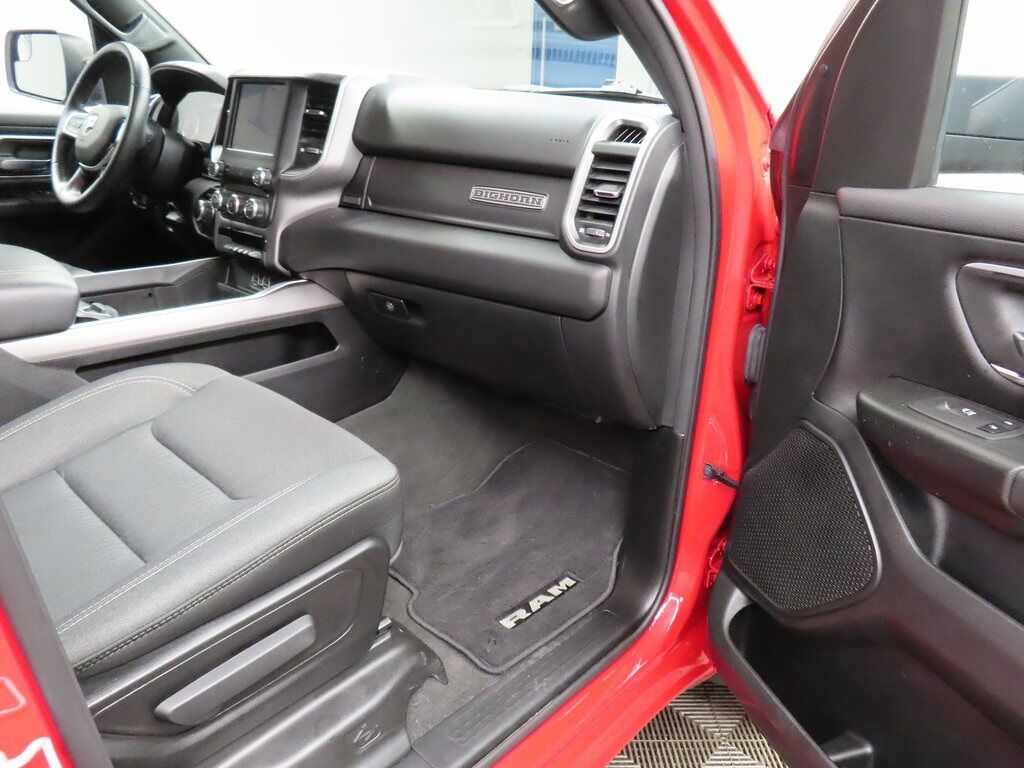 2022 Ram 1500 4x4 Crew Cab Big Horn Fond du Lac WI
