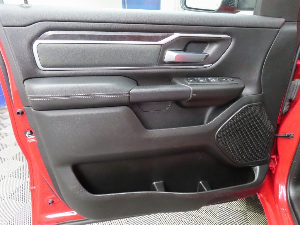 2022 Ram 1500 4x4 Crew Cab Big Horn Fond du Lac WI
