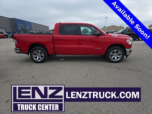 2022_Ram_1500_4x4 Crew Cab Big Horn_ Fond du Lac WI