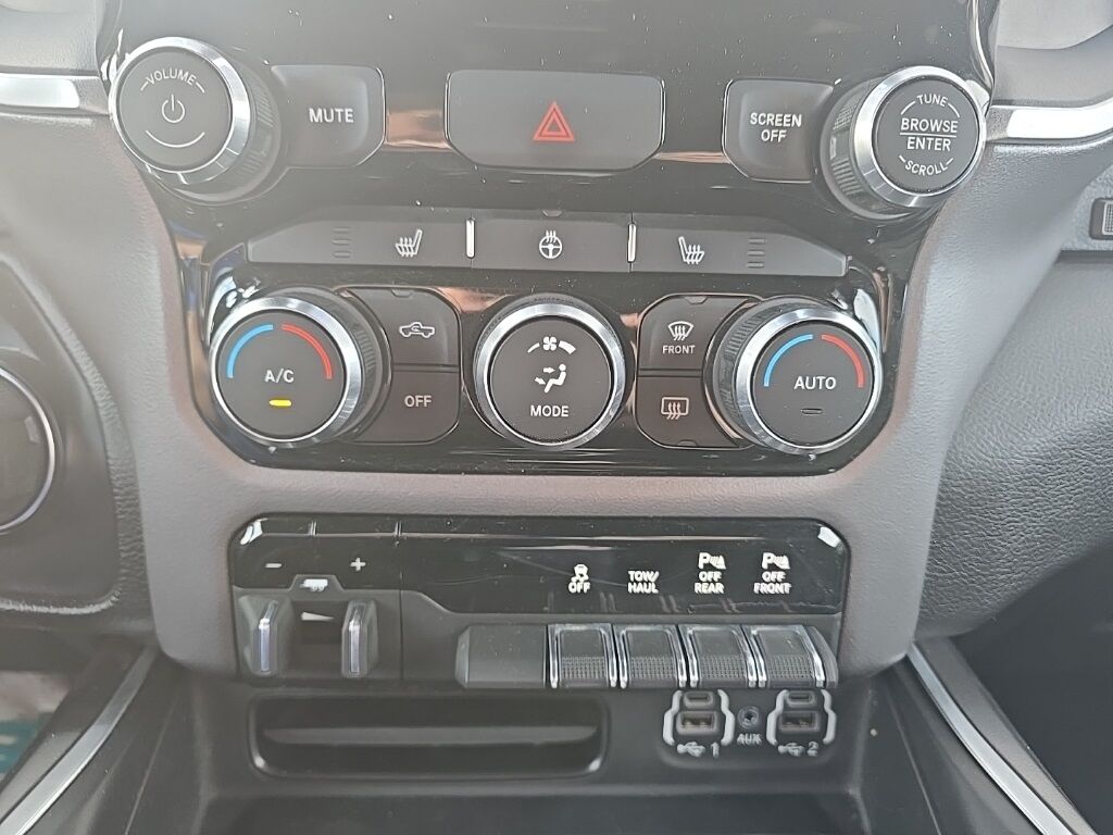 2022 Ram 1500 4x4 Crew Cab Big Horn Minocqua WI