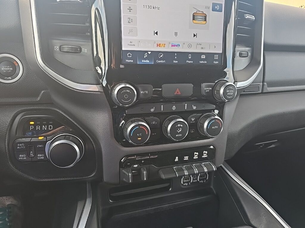 2022 Ram 1500 4x4 Crew Cab Big Horn Minocqua WI