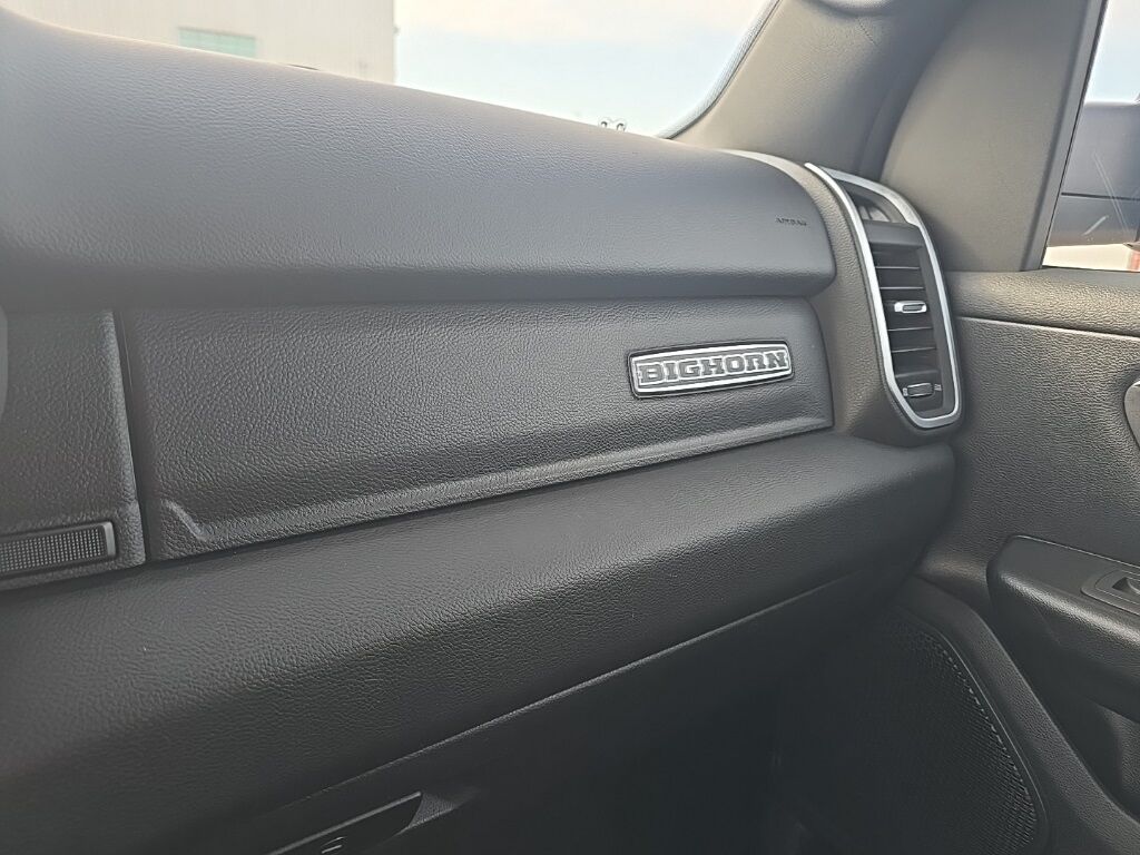 2022 Ram 1500 4x4 Crew Cab Big Horn Minocqua WI