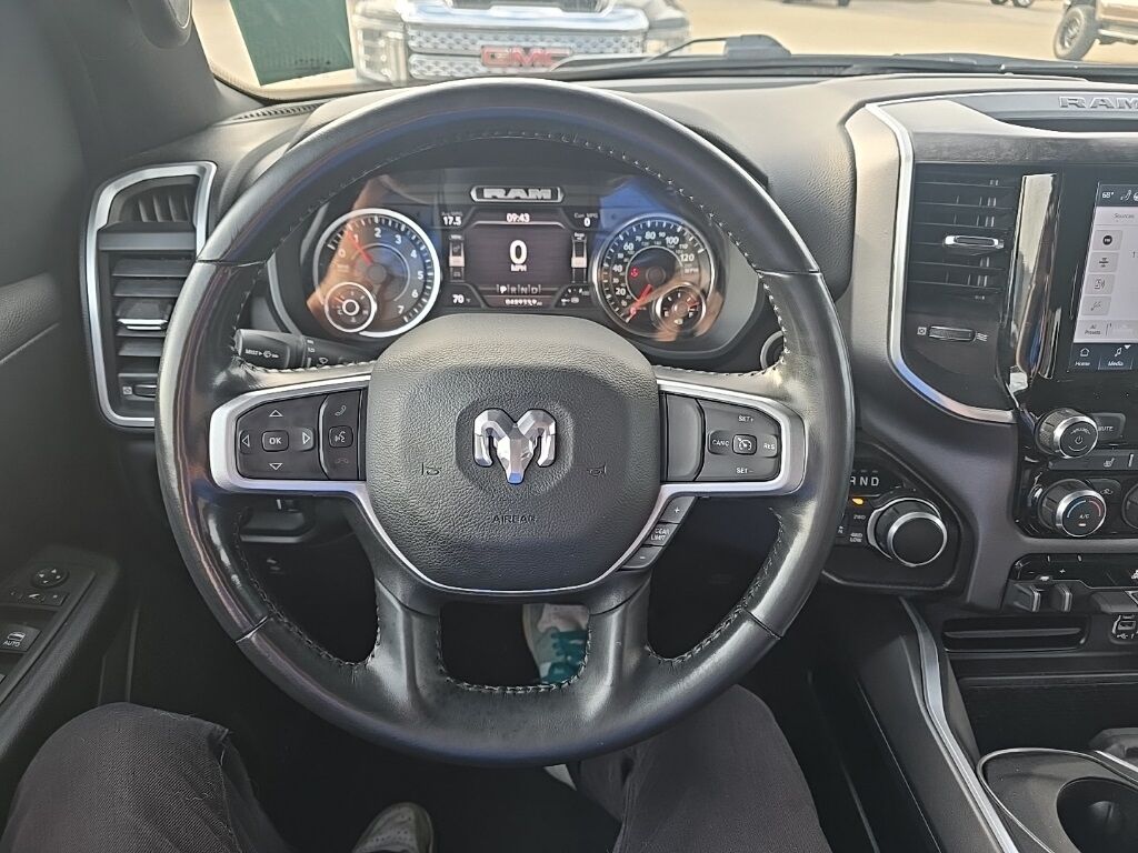 2022 Ram 1500 4x4 Crew Cab Big Horn Minocqua WI