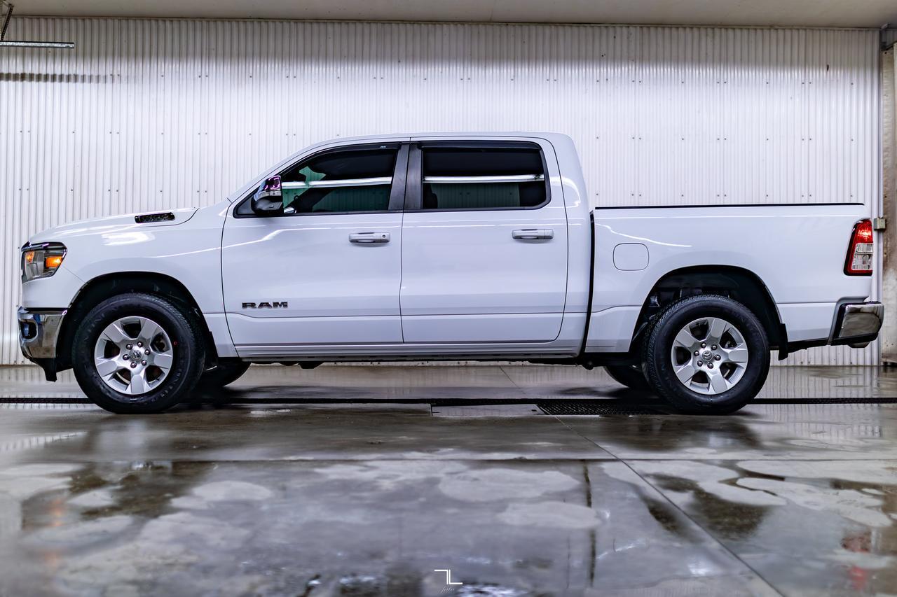 2022 Ram 1500 4x4 Crew Cab Big Horn Nav BCam PSeat Red Deer AB