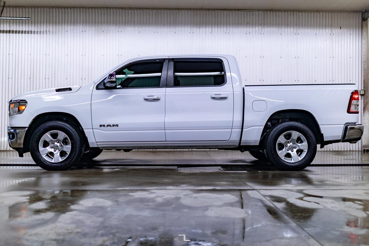 2022 Ram 1500 4x4 Crew Cab Big Horn Nav BCam PSeat Red Deer AB