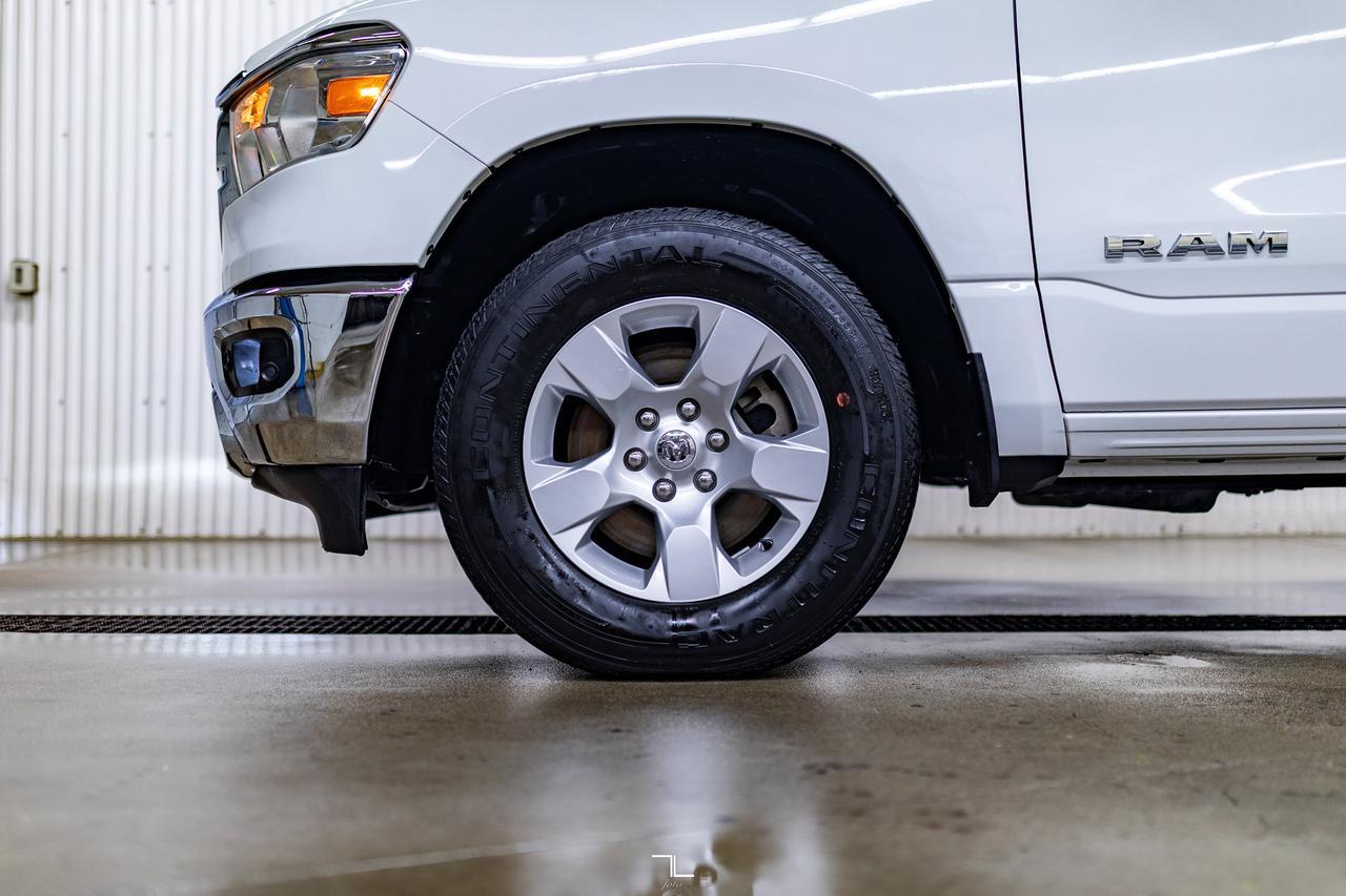 2022 Ram 1500 4x4 Crew Cab Big Horn Nav BCam PSeat Red Deer AB