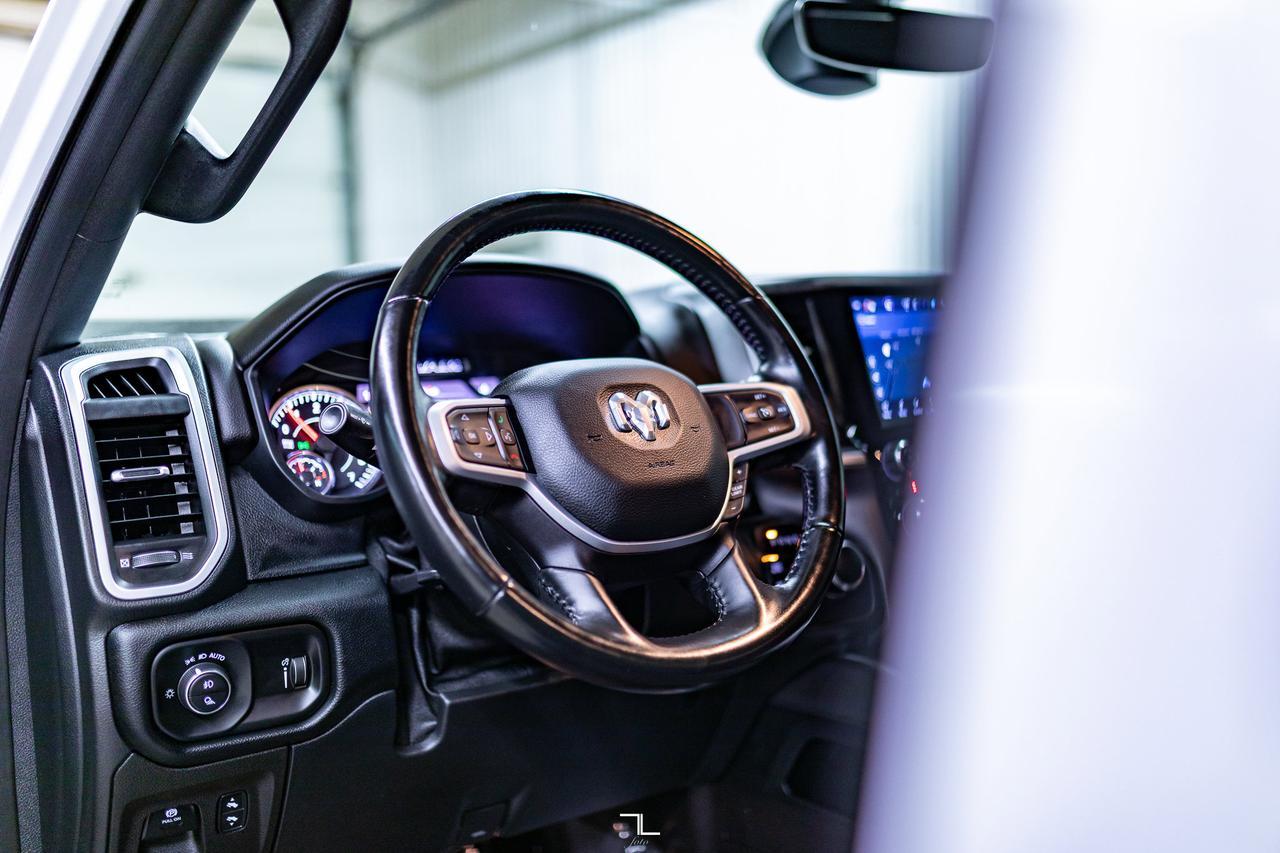 2022 Ram 1500 4x4 Crew Cab Big Horn Nav BCam PSeat Red Deer AB