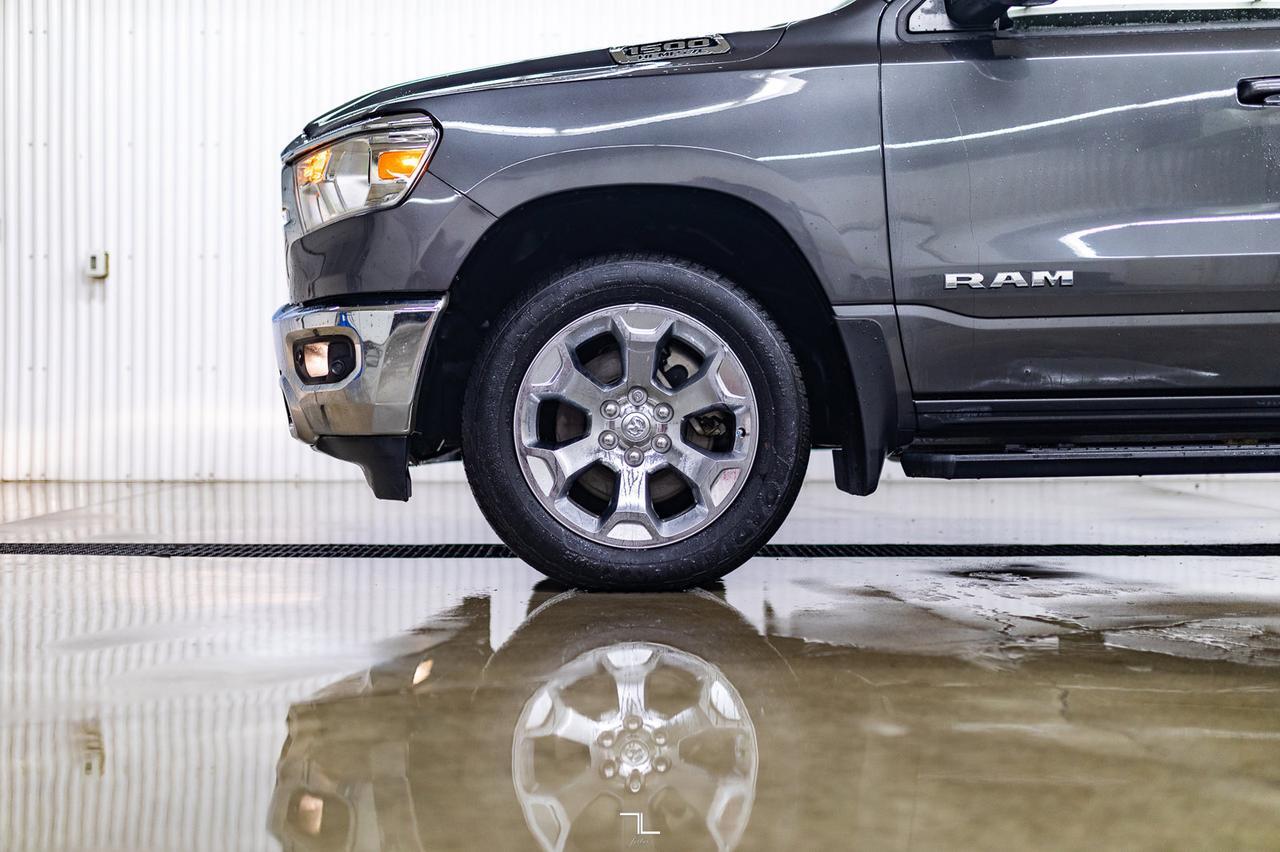 2022 Ram 1500 4x4 Crew Cab Big Horn Nav BCam Red Deer AB