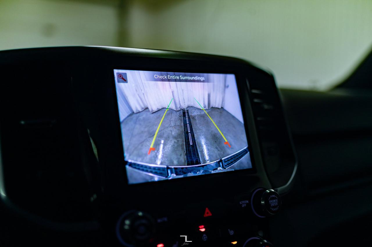 2022 Ram 1500 4x4 Crew Cab Big Horn Nav BCam Red Deer AB