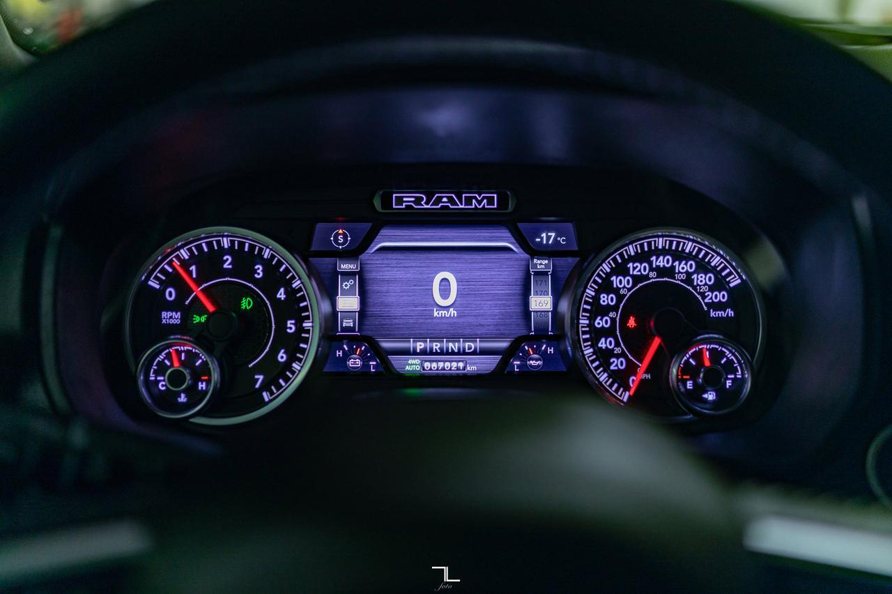 2022 Ram 1500 4x4 Crew Cab Big Horn Nav BCam Red Deer AB