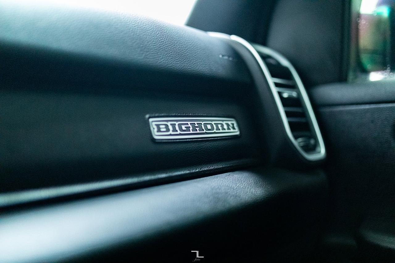 2022 Ram 1500 4x4 Crew Cab Big Horn Nav BCam Red Deer AB