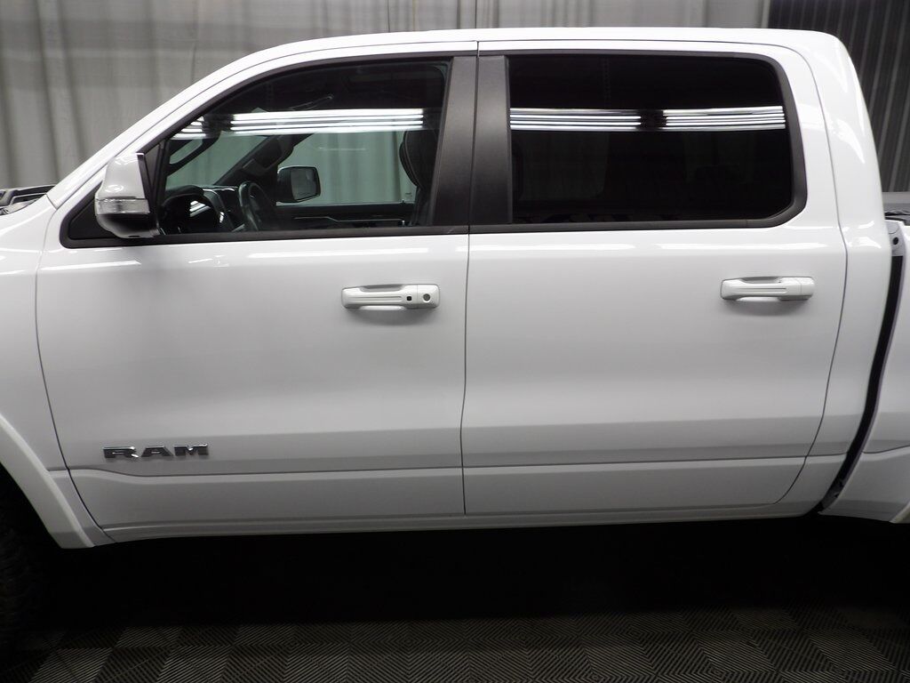 2022 Ram 1500 4x4 Crew Cab Laramie Fond du Lac WI