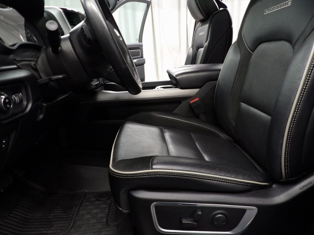 2022 Ram 1500 4x4 Crew Cab Laramie Fond du Lac WI