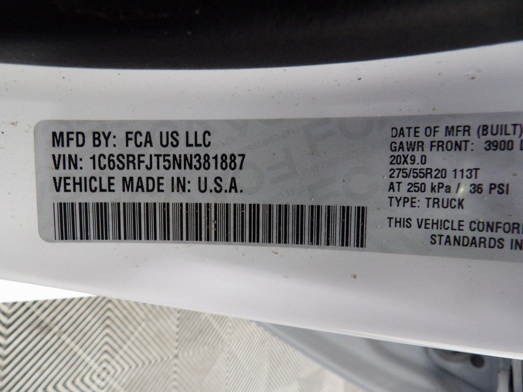 2022 Ram 1500 4x4 Crew Cab Laramie Fond du Lac WI