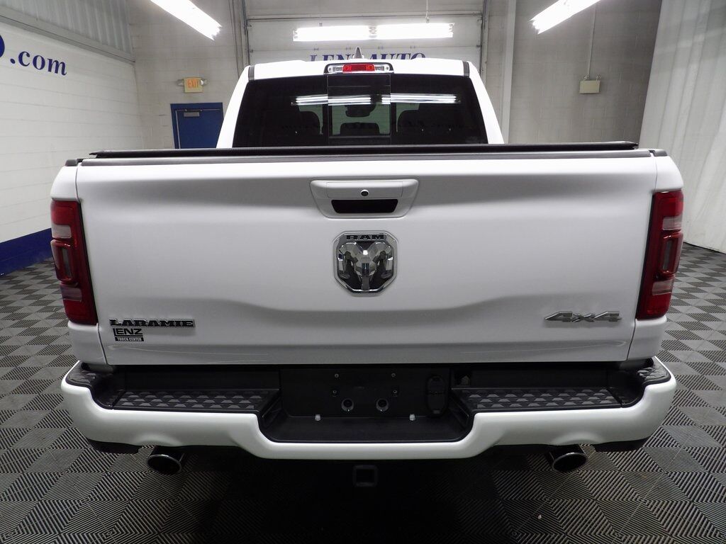 2022 Ram 1500 4x4 Crew Cab Laramie Fond du Lac WI