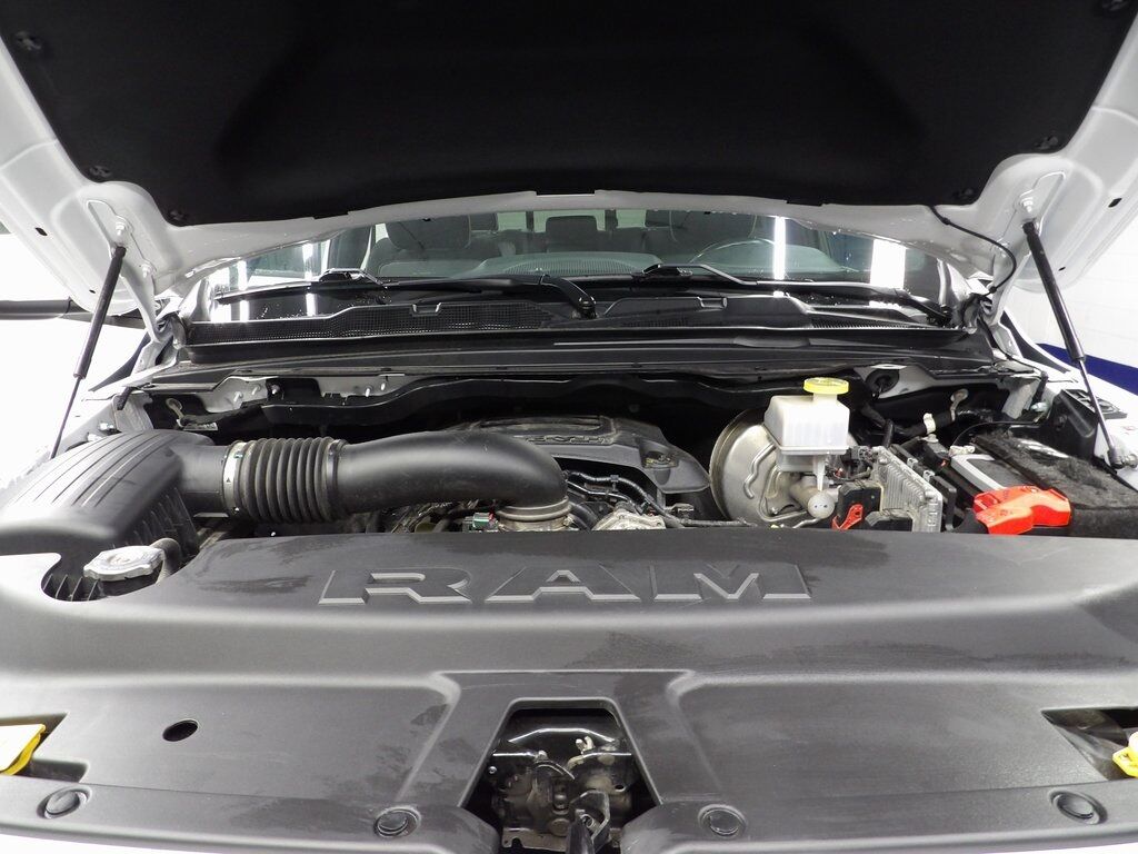 2022 Ram 1500 4x4 Crew Cab Laramie Fond du Lac WI
