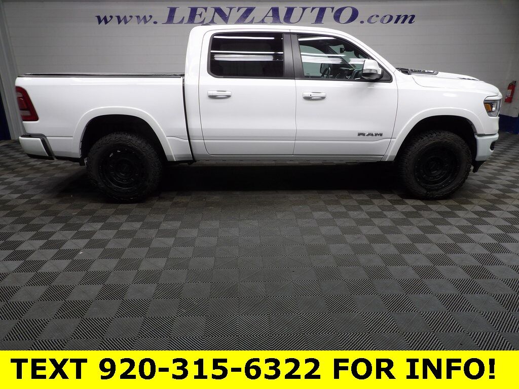 2022 Ram 1500 4x4 Crew Cab Laramie Fond du Lac WI