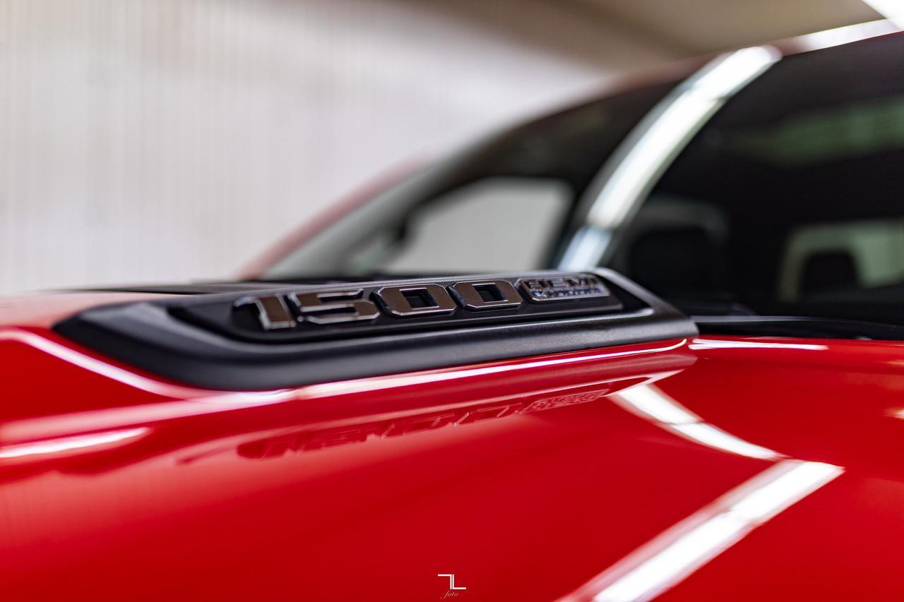 2022 Ram 1500 4x4 Crew Cab Laramie GT Leather Roof Nav BCam Red Deer AB