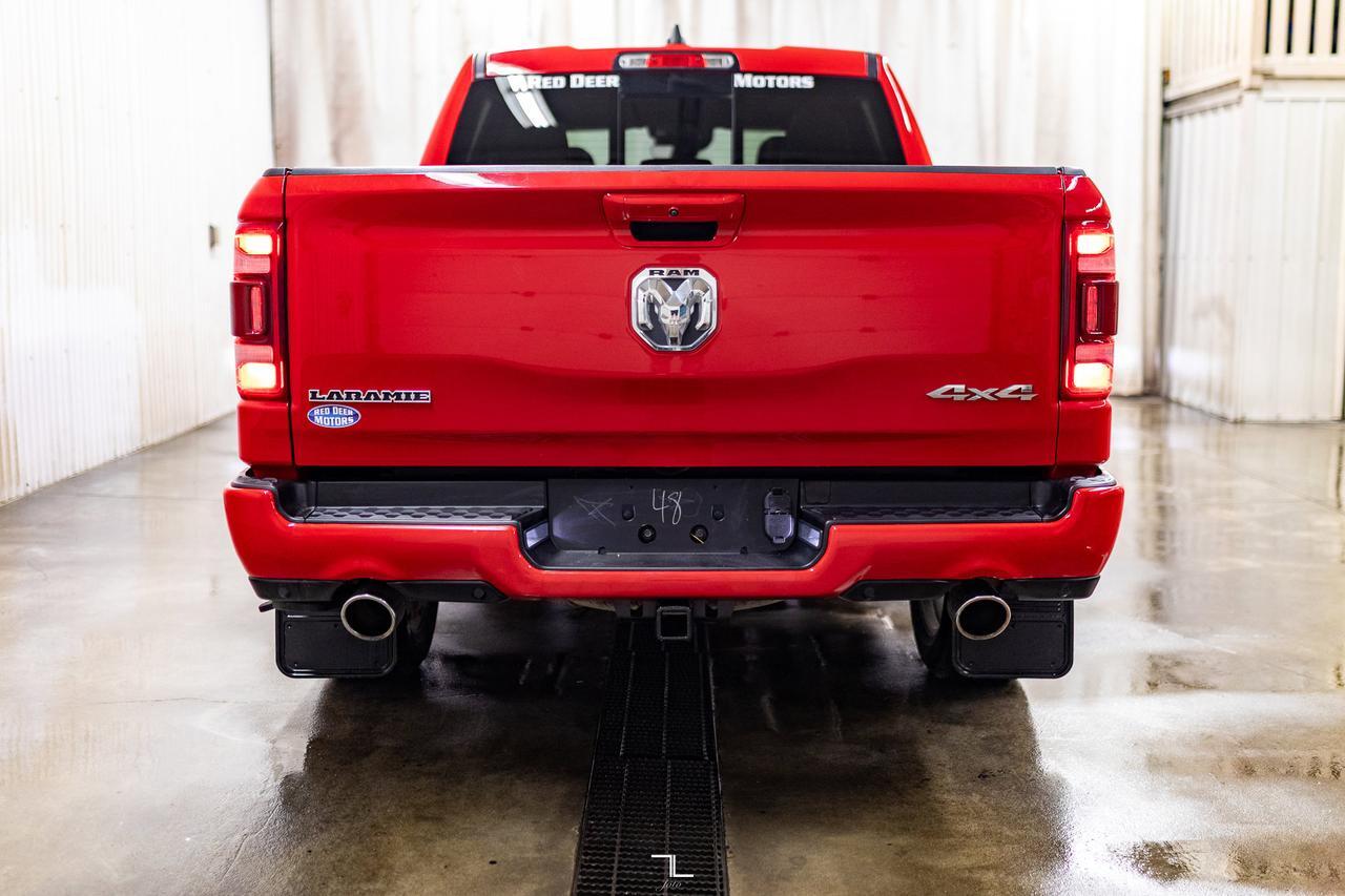 2022 Ram 1500 4x4 Crew Cab Laramie GT Leather Roof Nav BCam Red Deer AB