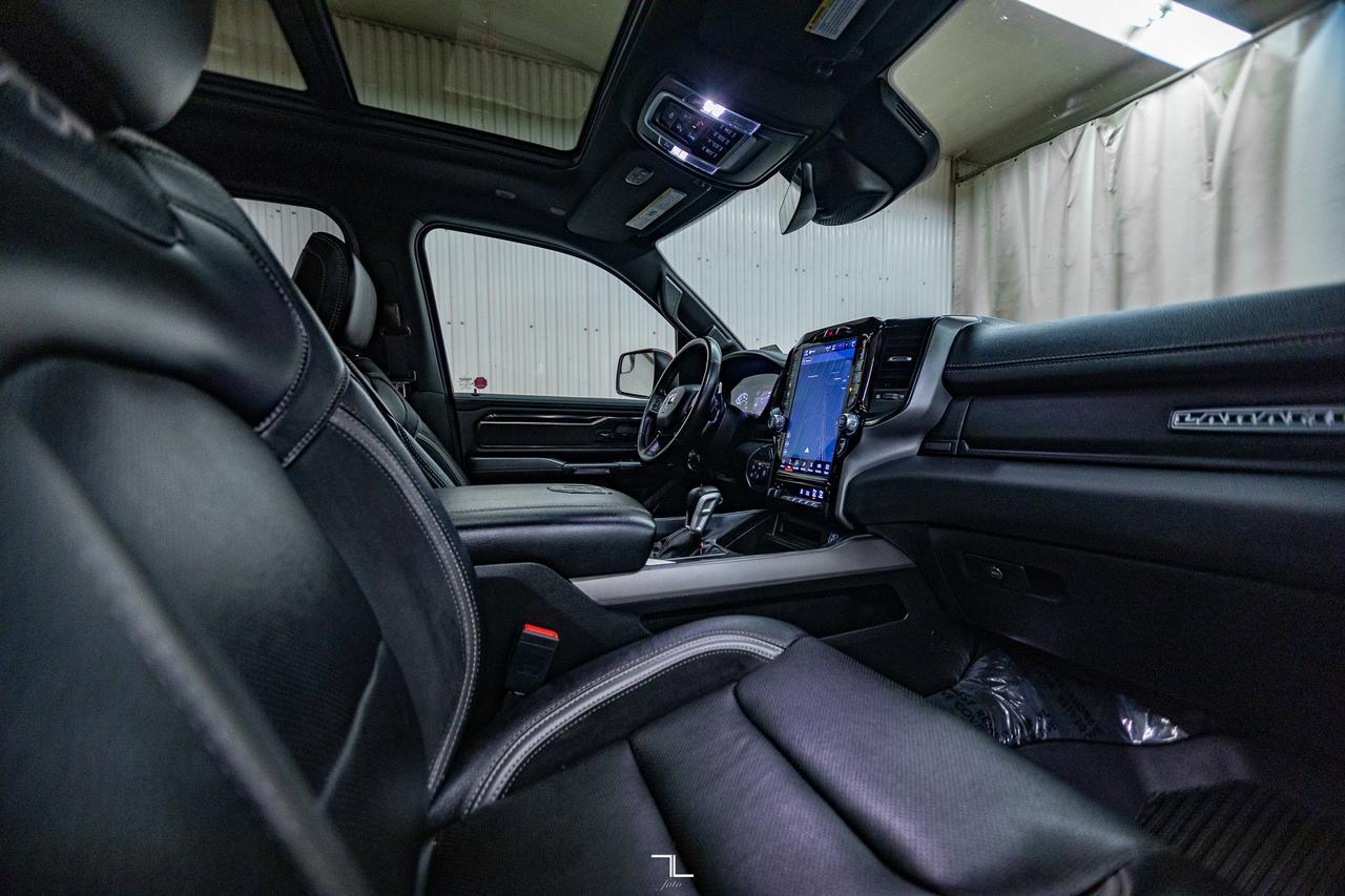 2022 Ram 1500 4x4 Crew Cab Laramie GT Leather Roof Nav BCam Red Deer AB