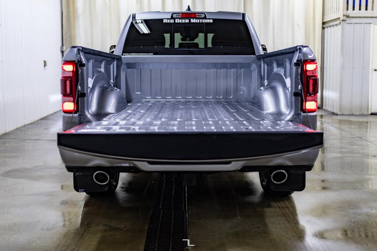 2022 Ram 1500 4x4 Crew Cab Laramie Sport Leather Roof Nav Red Deer AB