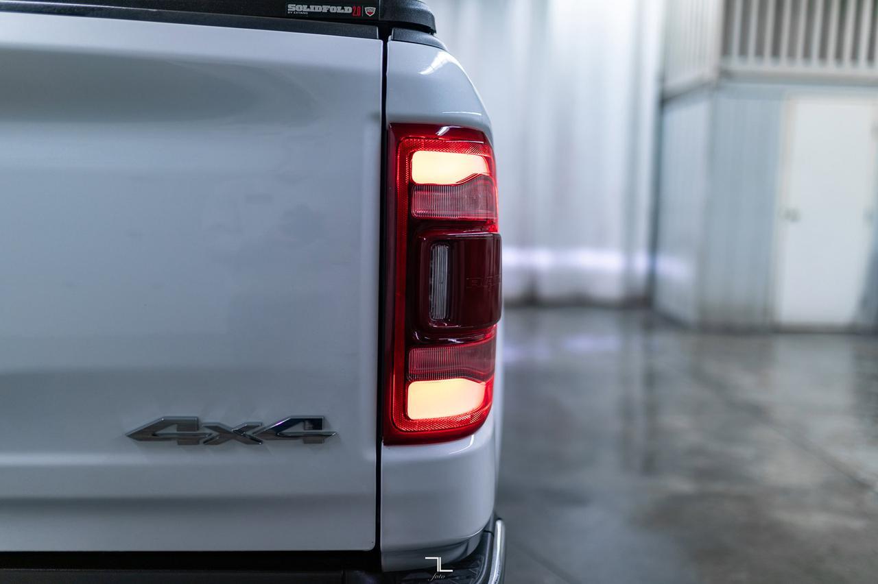 2022 Ram 1500 4x4 Crew Cab Limited EcoDiesel Leather Roof Nav Red Deer AB