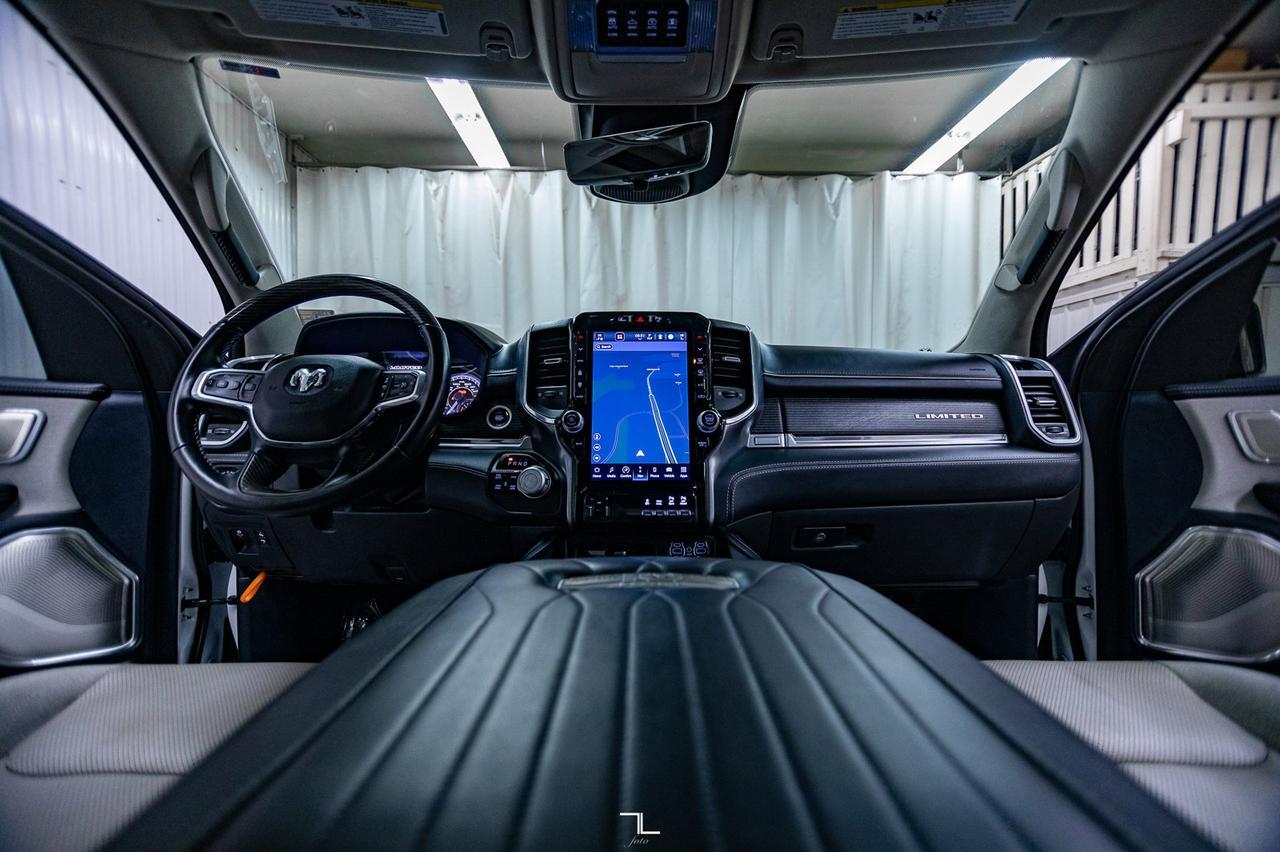 2022 Ram 1500 4x4 Crew Cab Limited EcoDiesel Leather Roof Nav Red Deer AB