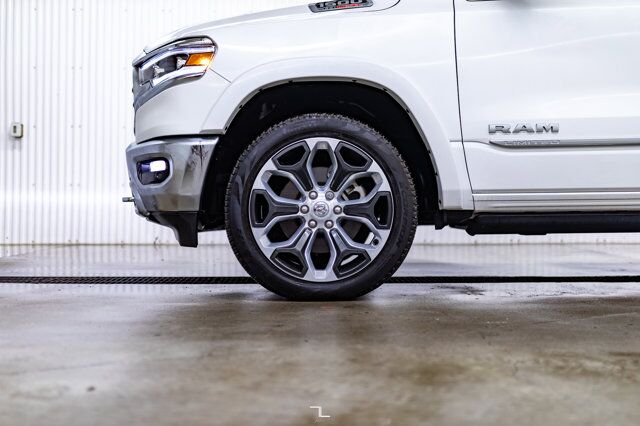 2022 Ram 1500 4x4 Crew Cab Limited EcoDiesel Leather Roof Nav Red Deer AB