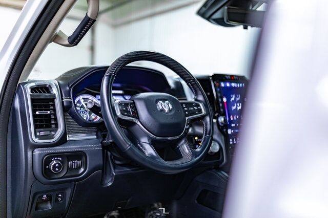 2022 Ram 1500 4x4 Crew Cab Limited EcoDiesel Leather Roof Nav Red Deer AB