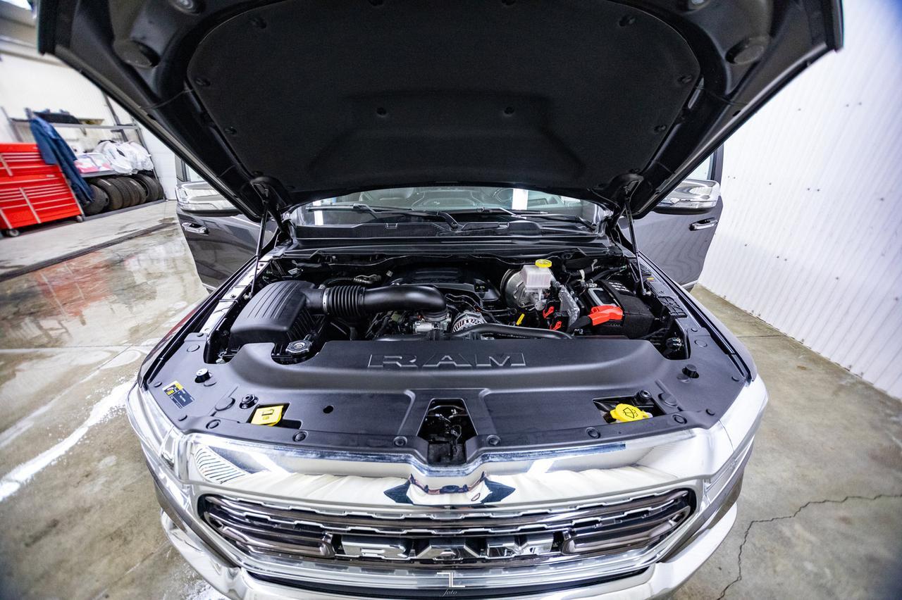 2022 Ram 1500 4x4 Crew Cab Limited Leather Nav BCam Red Deer AB