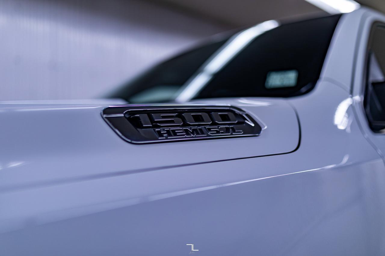 2022 Ram 1500 4x4 Crew Cab Limited Leather Nav BCam Red Deer AB