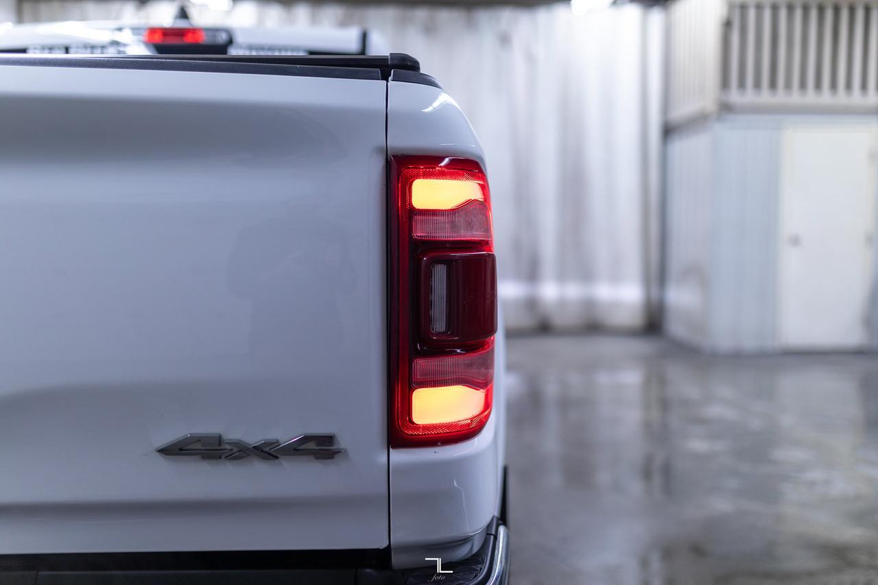 2022 Ram 1500 4x4 Crew Cab Limited Leather Nav BCam Red Deer AB