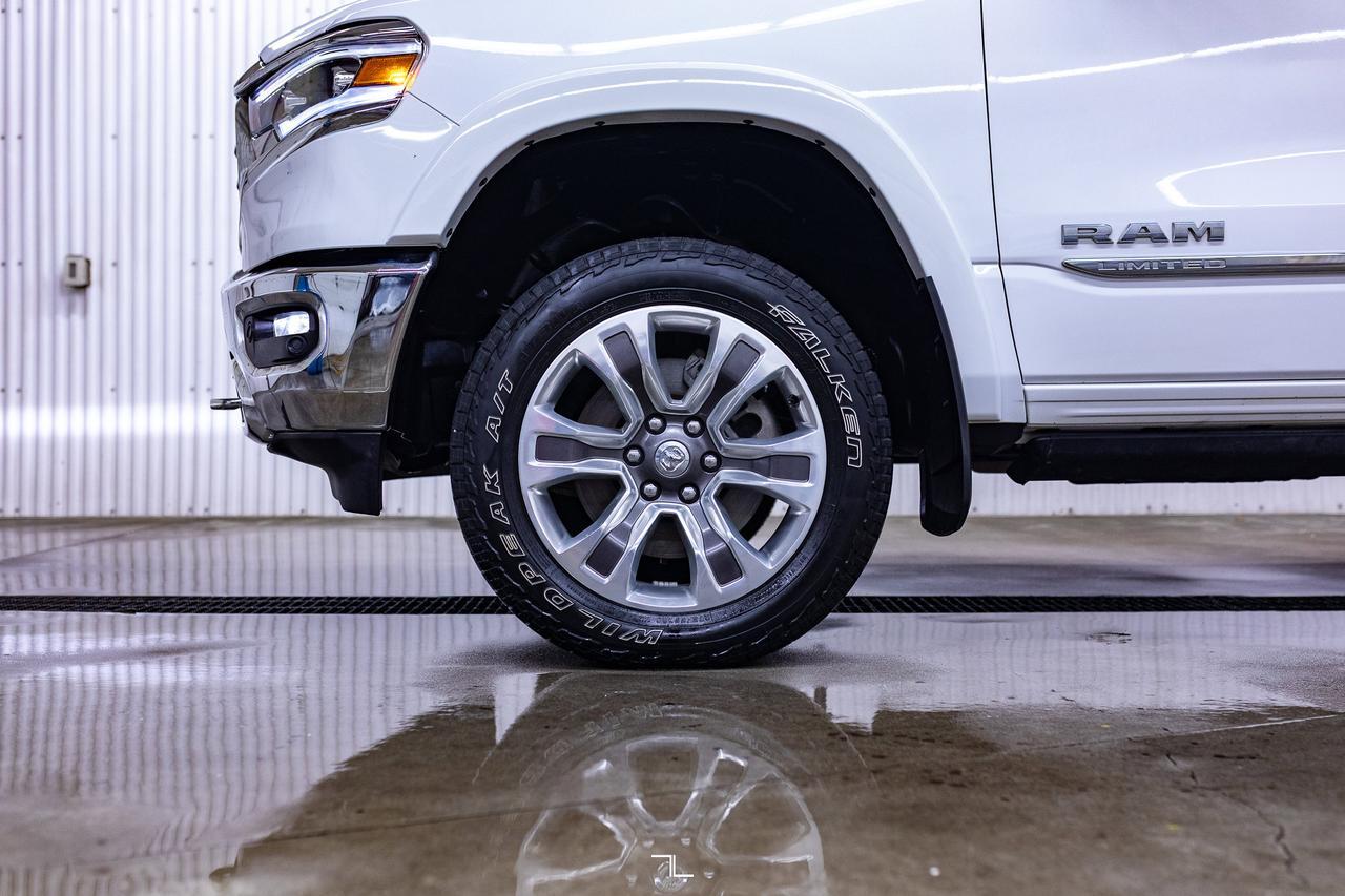 2022 Ram 1500 4x4 Crew Cab Limited Leather Nav BCam Red Deer AB