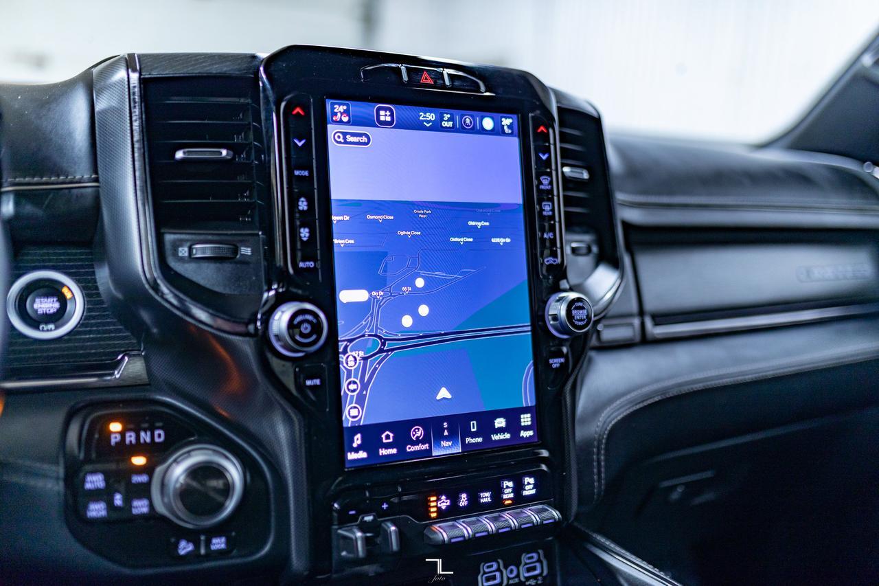 2022 Ram 1500 4x4 Crew Cab Limited Leather Nav BCam Red Deer AB