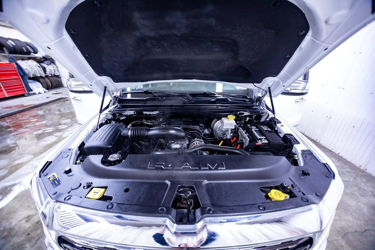 2022 Ram 1500 4x4 Crew Cab Limited Leather Nav BCam Red Deer AB