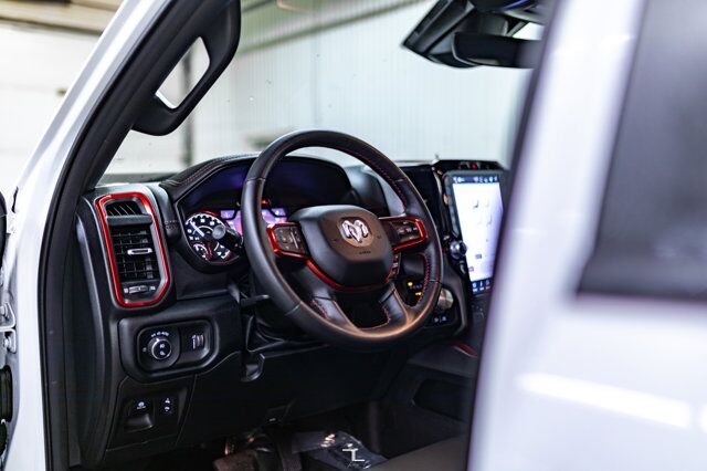 2022 Ram 1500 4x4 Crew Cab Rebel Leather Nav BCam Red Deer AB