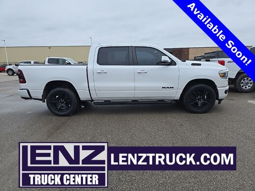 2022_Ram_1500_4x4 Crew Cab Sport_ Fond du Lac WI