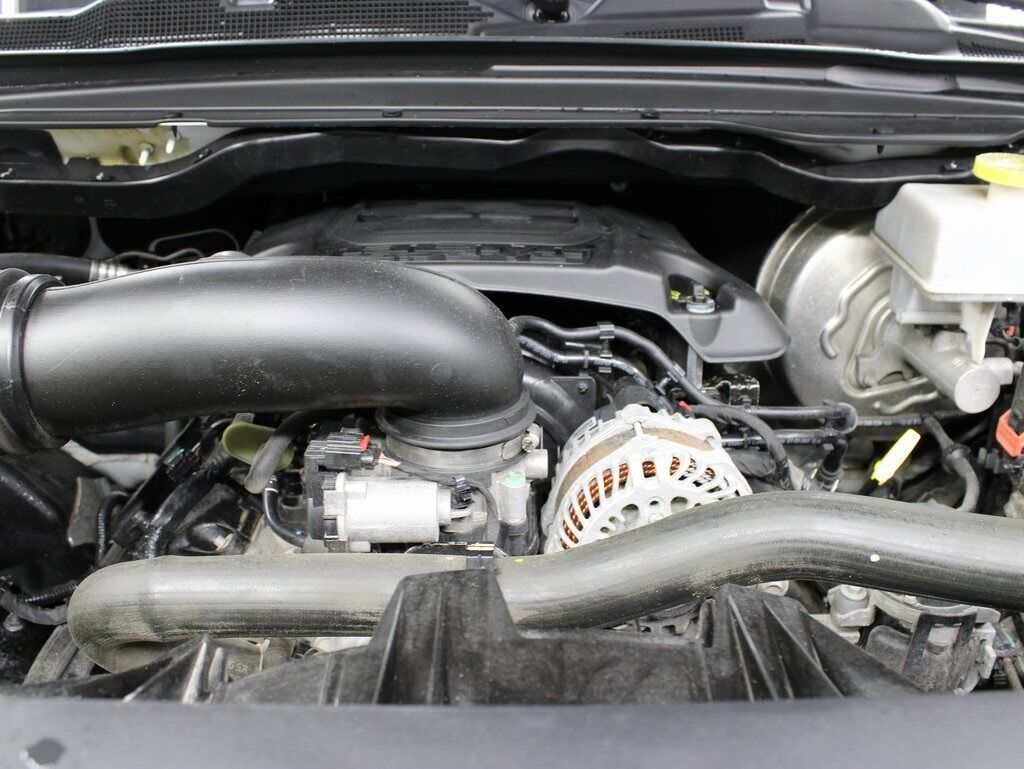 2022 Ram 1500 4x4 Crew Cab Sport Fond du Lac WI