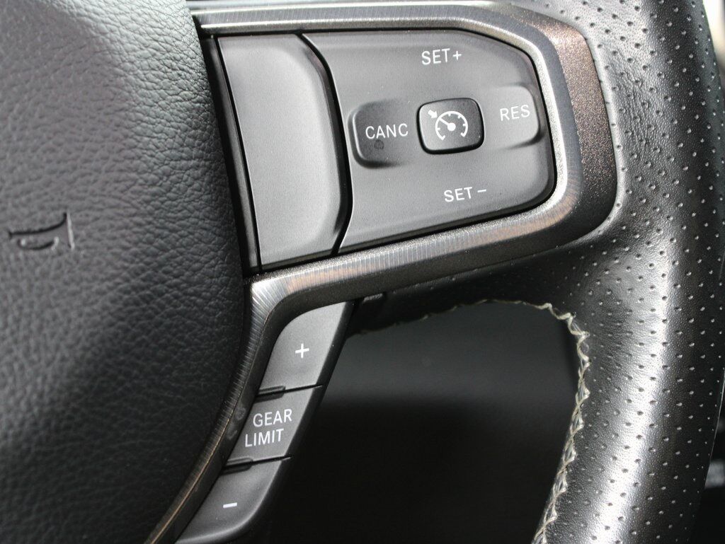 2022 Ram 1500 4x4 Crew Cab Sport Fond du Lac WI
