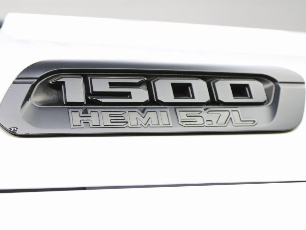 2022 Ram 1500 4x4 Crew Cab Sport Fond du Lac WI