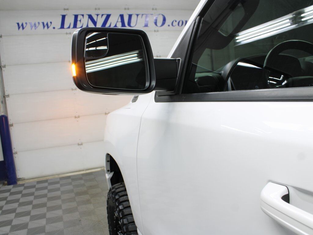 2022 Ram 1500 4x4 Crew Cab Sport Fond du Lac WI