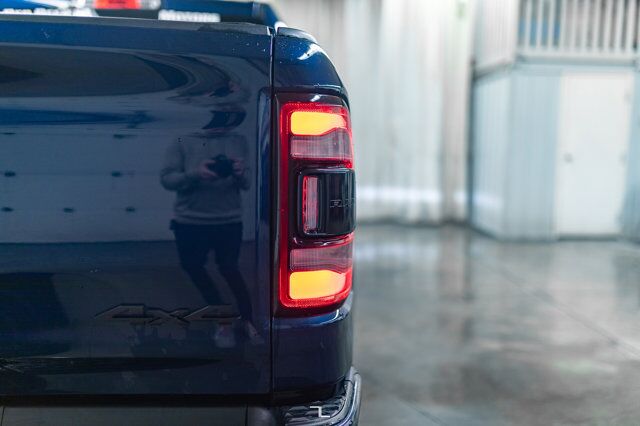 2022 Ram 1500 4x4 Crew Cab Sport Leather Nav BCam Red Deer AB