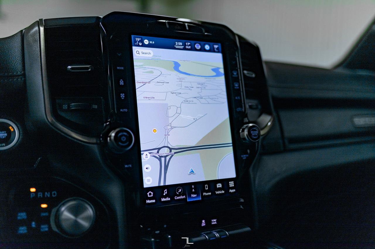 2022 Ram 1500 4x4 Crew Cab Sport Leather Nav BCam Red Deer AB