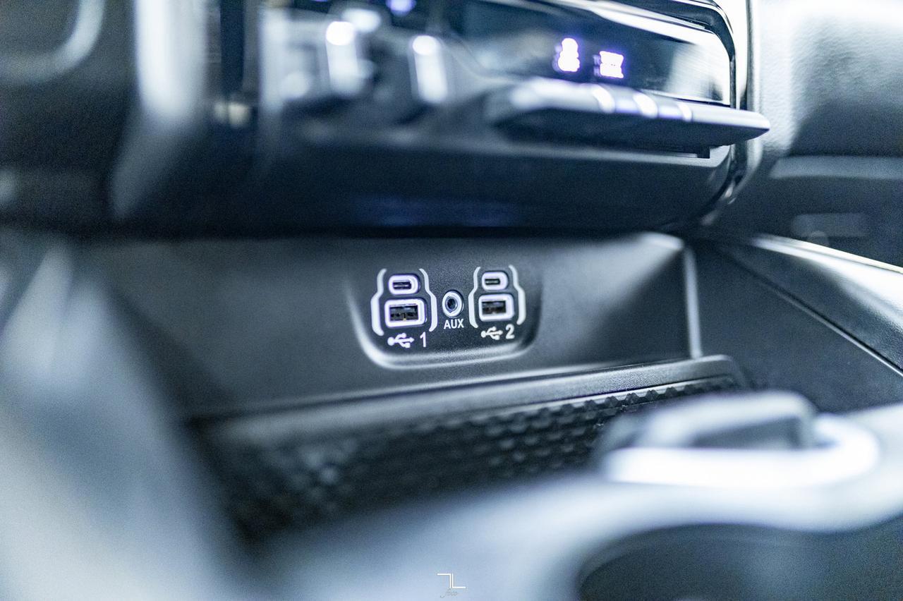 2022 Ram 1500 4x4 Crew Cab Sport Leather Nav BCam Red Deer AB