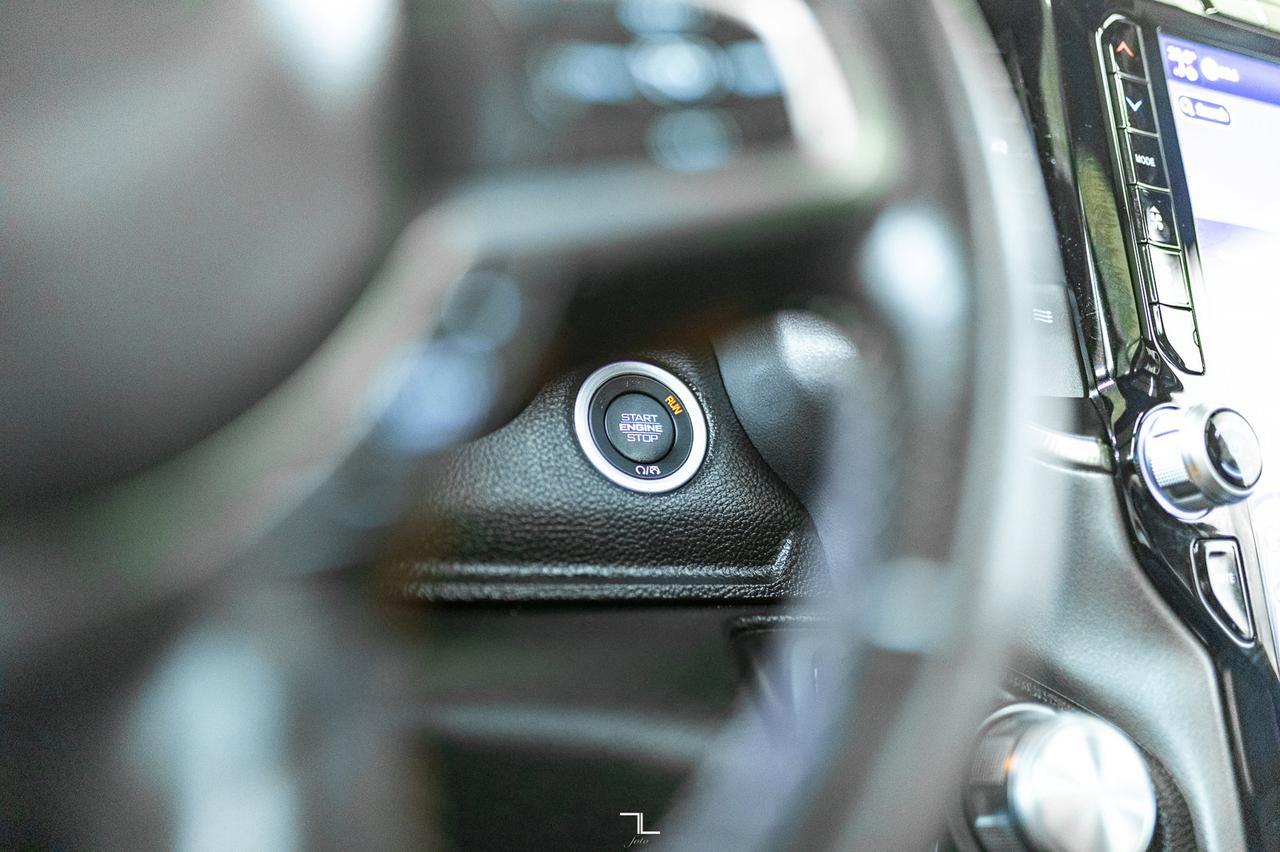 2022 Ram 1500 4x4 Crew Cab Sport Leather Roof Nav Red Deer AB