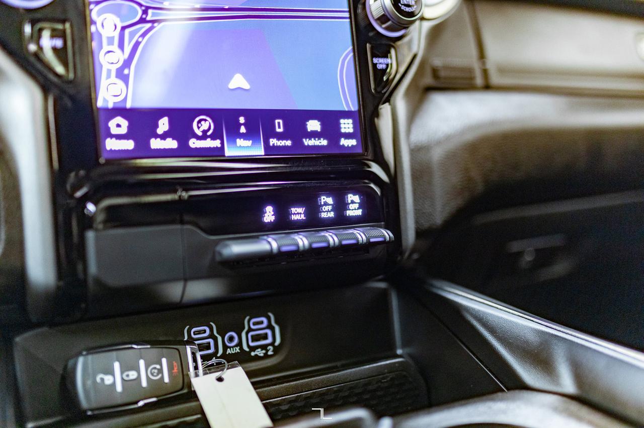 2022 Ram 1500 4x4 Crew Cab Sport Leather Roof Nav Red Deer AB