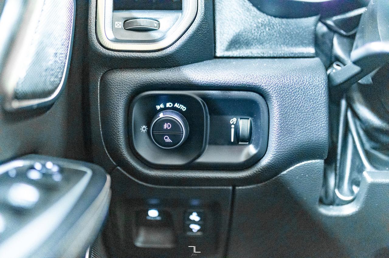 2022 Ram 1500 4x4 Crew Cab Sport Leather Roof Nav Red Deer AB