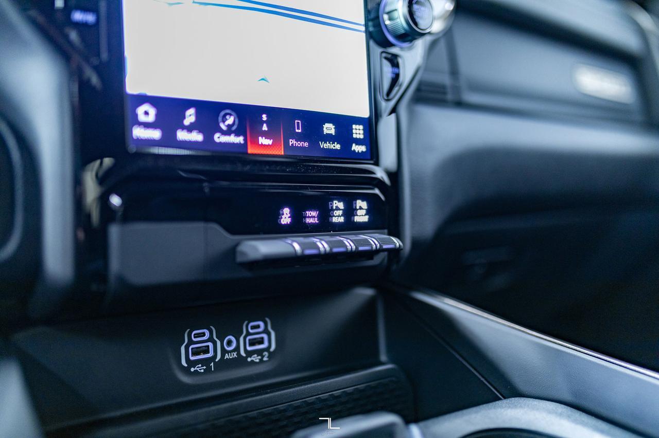 2022 Ram 1500 4x4 Crew Cab Sport Nav BCam Red Deer AB